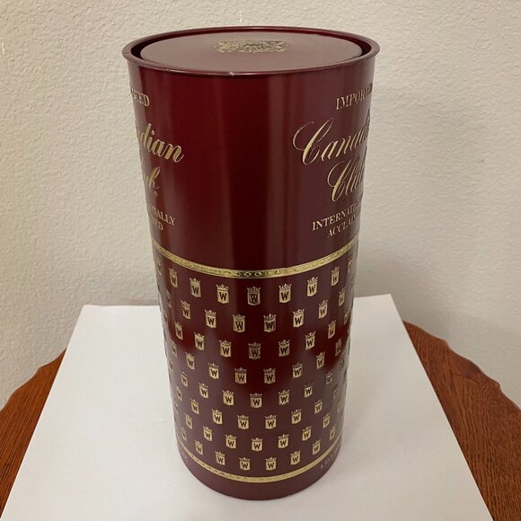 Canadian Club Vintage Imported Whiskey Large Collector’s Tin 1.75 Litre - Picture 4 of 14